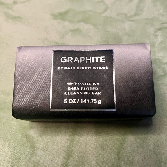 NWT Bath and Body Works Graphite Shea Butter Soap Bar - Picture 3 of 4